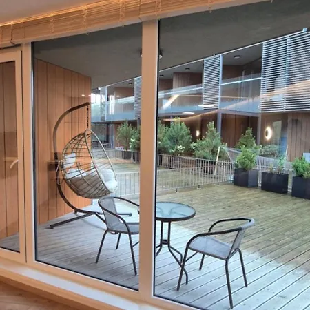 アパート Premium With Terrace In